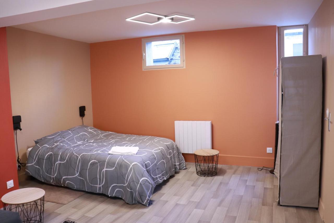Sejour Tout Confort En Plein Coeur De Nevers, Studios Galet-Carbone Ou Terra Cotta Exteriér fotografie